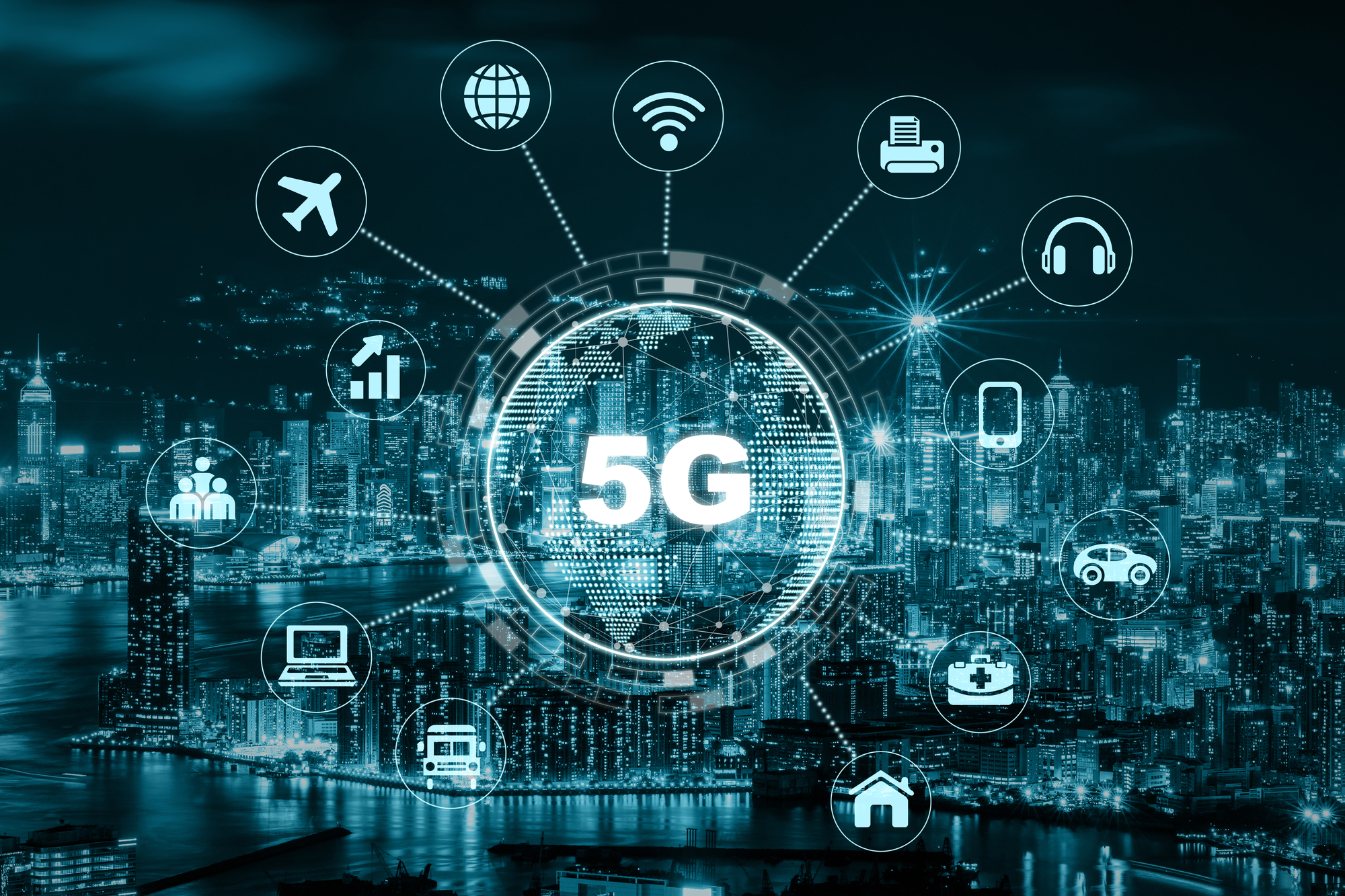 5G shown in a city with icons of all the things that it can work with