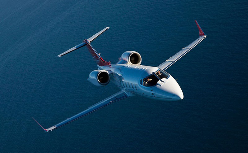 Learjet 60XR private jet charter'